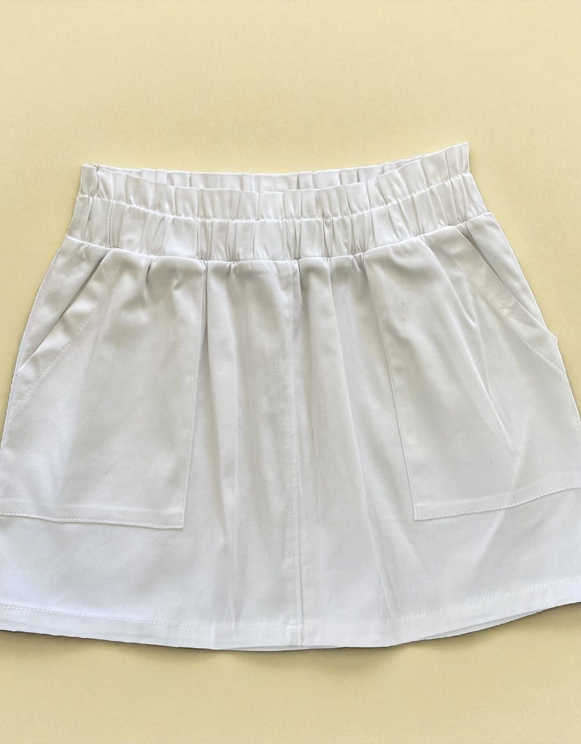 Pollera Blanca