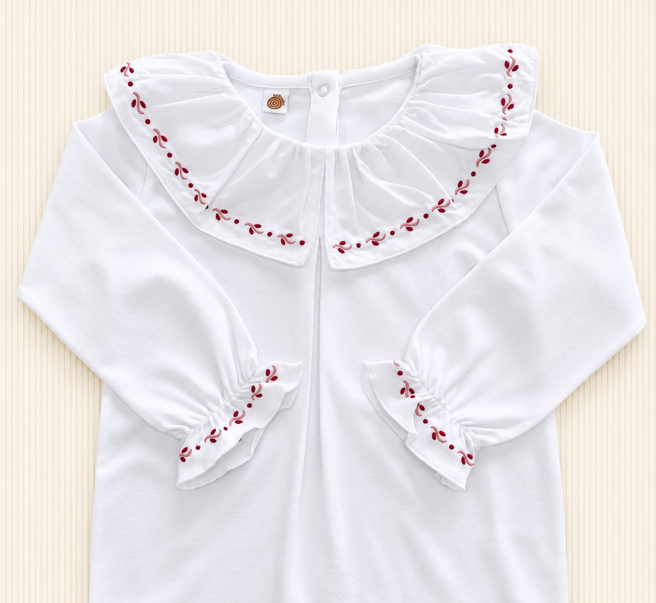 Polera Bordada