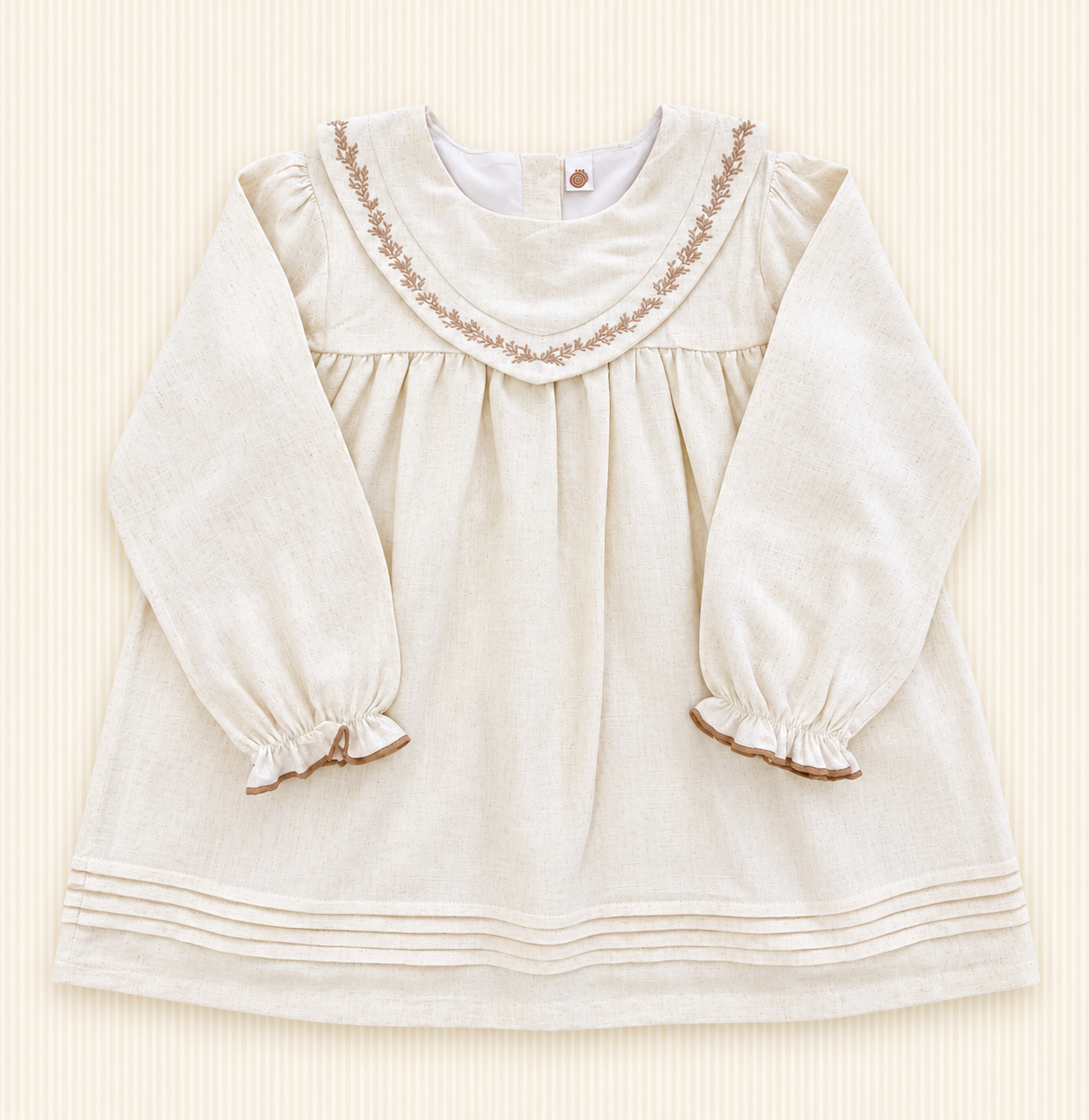 Vestido Beige Bordado