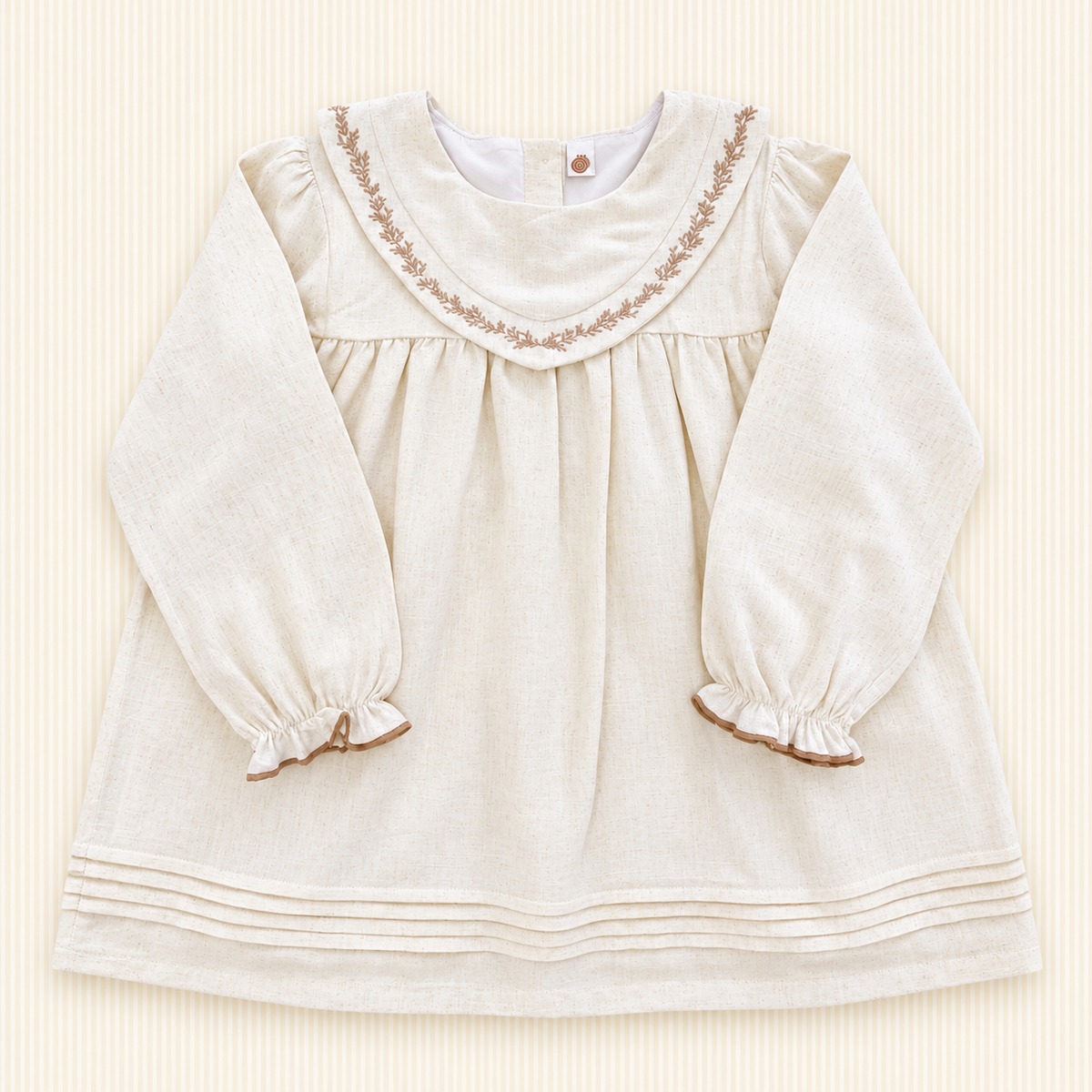 Vestido Beige Bordado